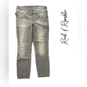 Rock & Republic Women's Distressed Gray Cropped Jeans